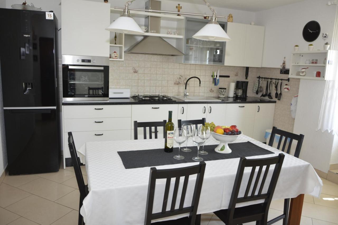 Apartment Rita เซนญ์ ภายนอก รูปภาพ