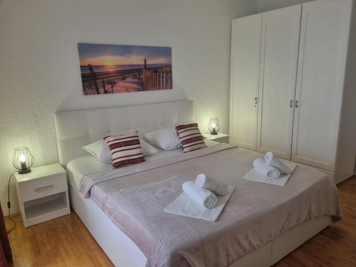 Apartment Rita เซนญ์ ภายนอก รูปภาพ